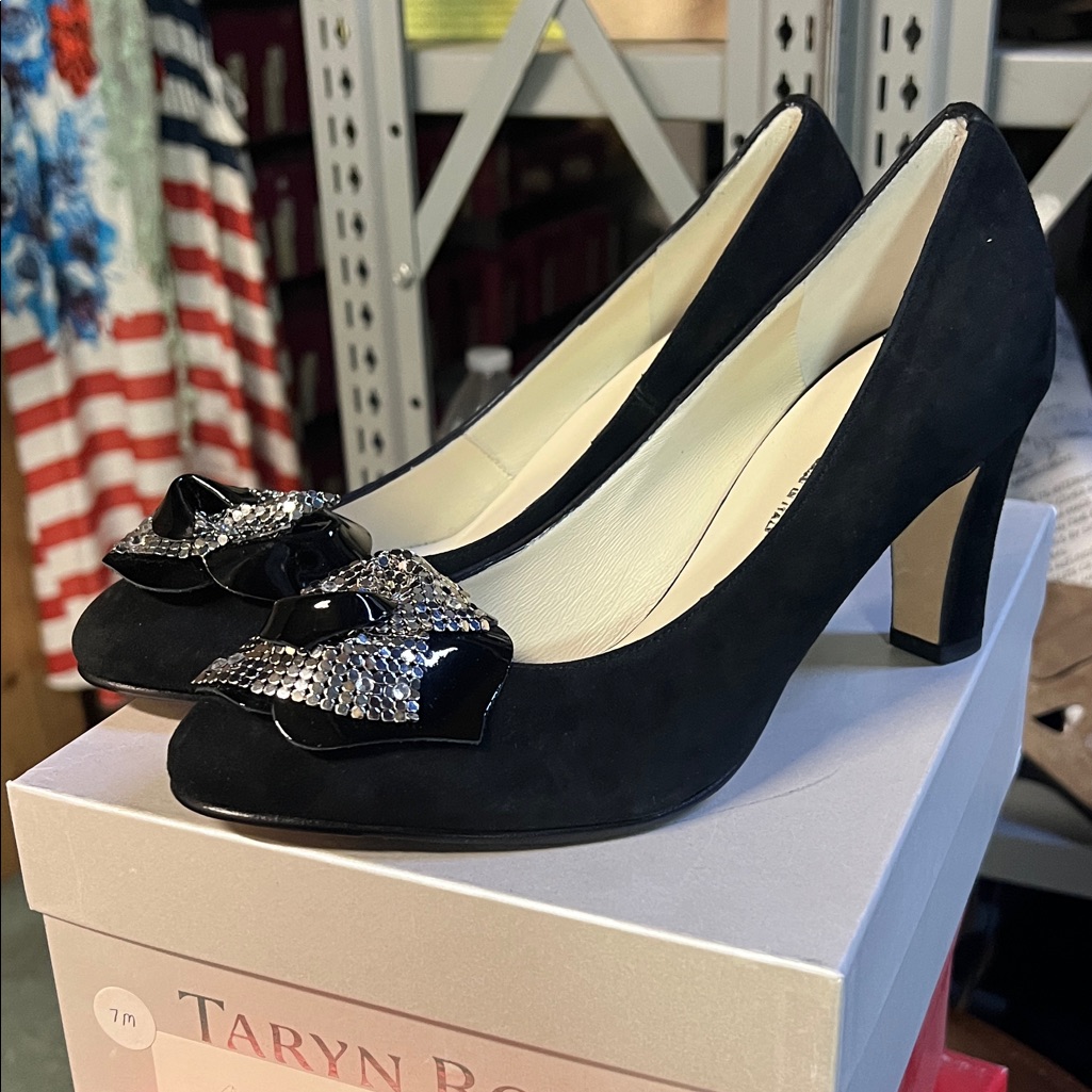Taryn Rose Black Heels With Sparkling Bow